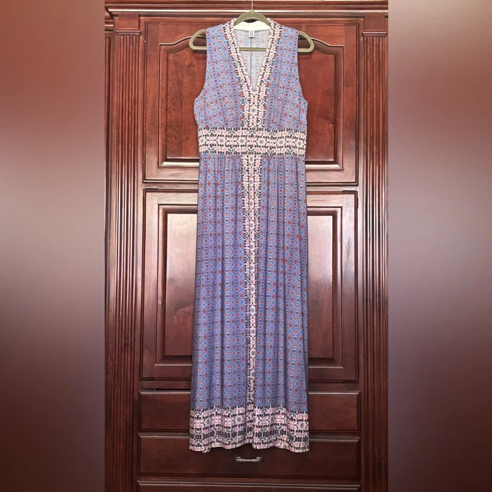 WISP brand size 16 long dress very flattering. - Picture 1 of 7